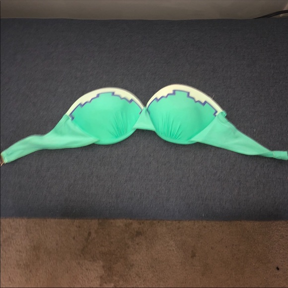 Swimsuit bundle - Picture 4 of 16